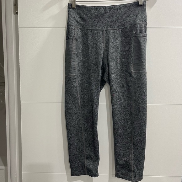 Gray leggings size Medium - Picture 1 of 4
